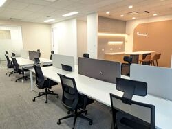 Oue Downtown (D1), Office #526775851